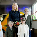 22 April: The Crown Princess visits the Spotlight Festival - a theatre festival for children - with her own children (Photo: Kyrre Lien, Scanpix)